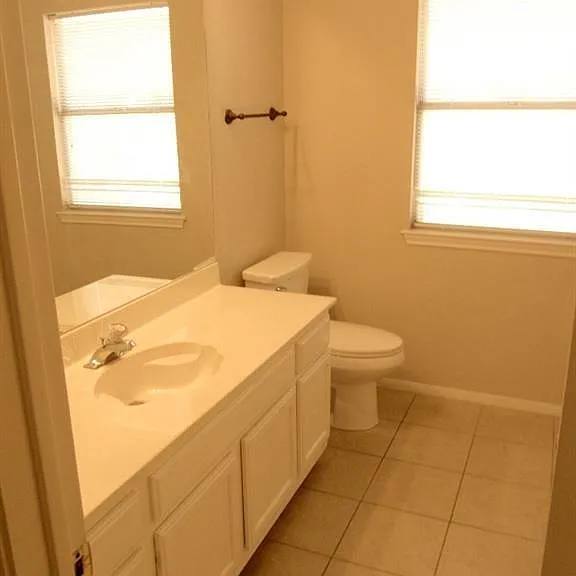 1815 Hickory Ridge Cv — Photo 24
