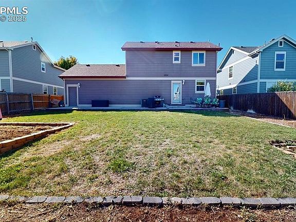 4th image of 2372 Asoka St