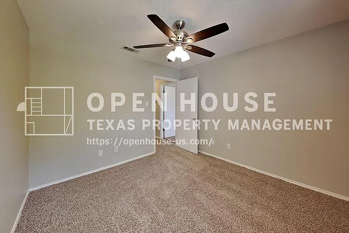 1824 Cancun Dr — Photo 14