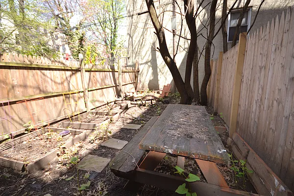 Rented by Bold New York | media 26