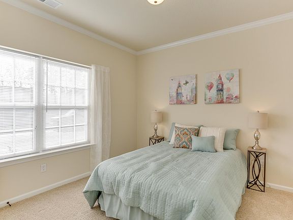 5th image of 543 Old Colonial Way Floor 1