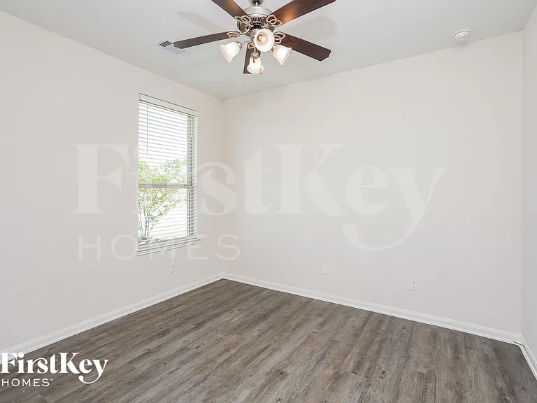 118 White Wing Ln — Photo 11