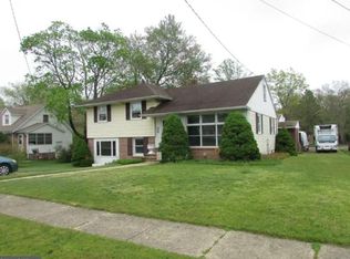 630 Saint Louis Ave, Egg Harbor City, NJ 08215