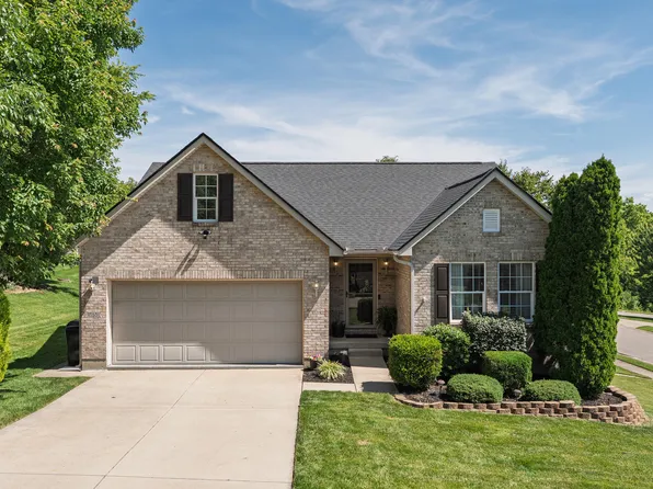 1652 Hogan Ln, Florence, KY 41042