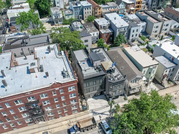 218 Hancock Avenue image 35 of 36