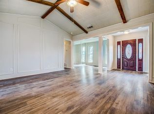 617 Worcester Ln, Garland, TX 75040