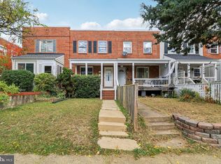 250 Lynhaven Dr, Alexandria, VA 22305