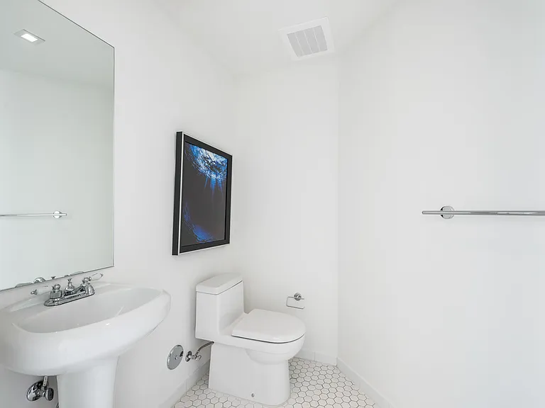 401 N Birch Rd #Townhouse 1 — Photo 6