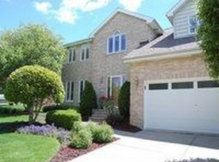 781 Tomaszewski St, Lemont, IL 60439