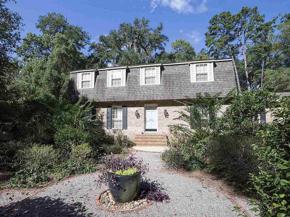 1st image of 2916 Abbotsford Way