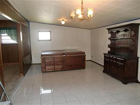 5th image of 2703 Avenue N