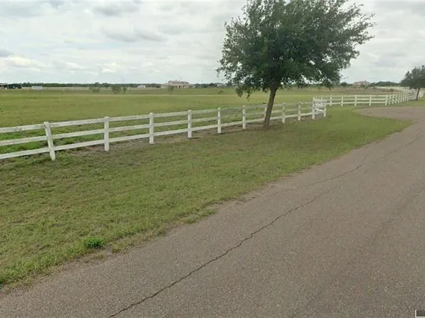 3214 Lasso Trl, Edinburg, TX 78541