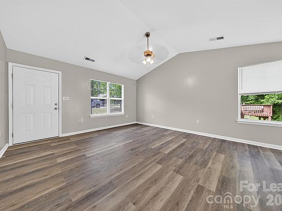 2nd image of 2332 Eargle Rd