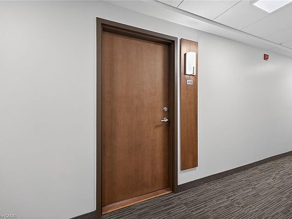 5th image of 340 Plains Rd E #610