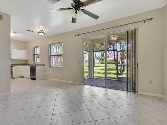 4th image of 7919 Jewelwood Dr