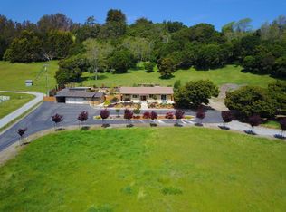 860 Larkin Valley Rd, Watsonville, CA 95076