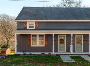 1096A W Penn Grant Rd #1, Lancaster, PA 17603