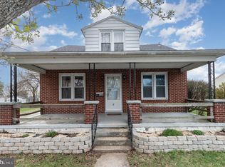 8 W Pine St, Enola, PA