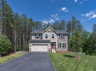 366 Manor Blvd, Palmyra, VA 22963