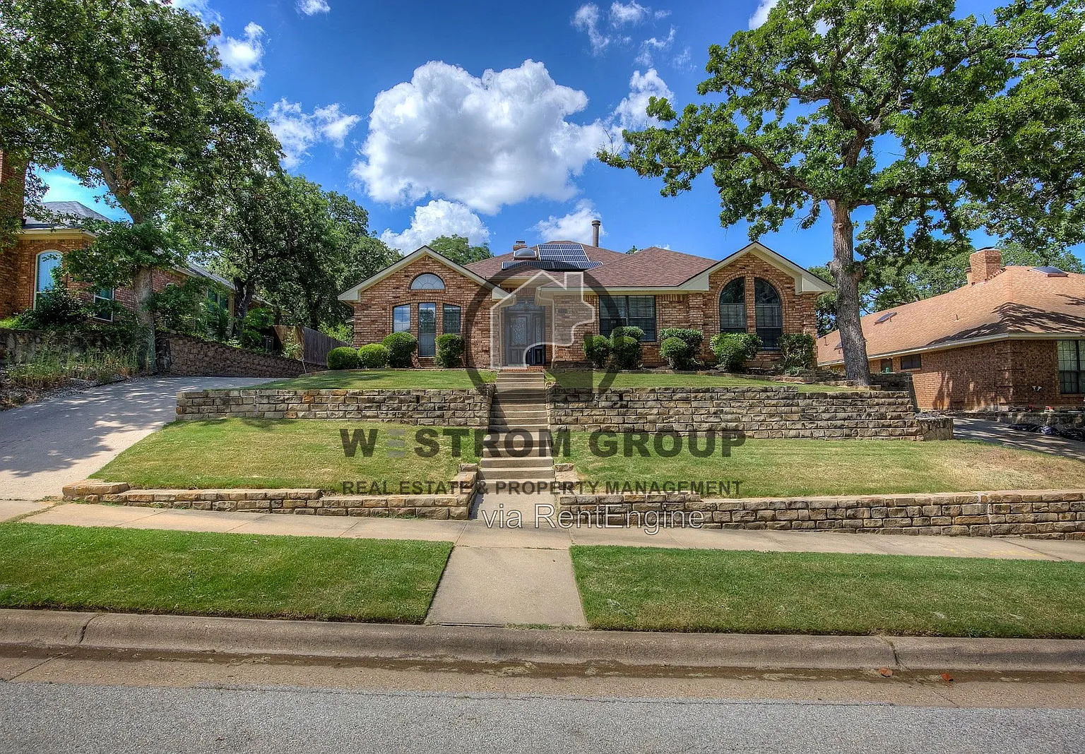 4 bed, 2.5 bath, 2256 sqft, $3,445 — Photo 1