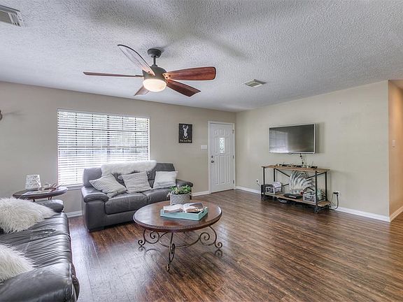 It feels like home as soon as you walk in.