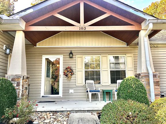 4th image of 183 Canterbury Dr