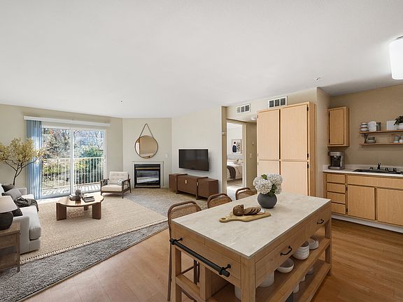 2nd image of 30 Castlewood Dr APT 237