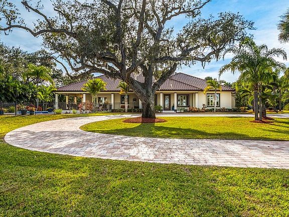 2nd image of 13835 N Indian River Dr