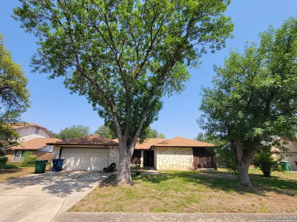 8371 EXBOURNE ST, San Antonio, TX 78250