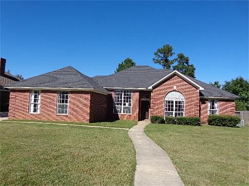 1st image of 421 Whippoorwill Ln