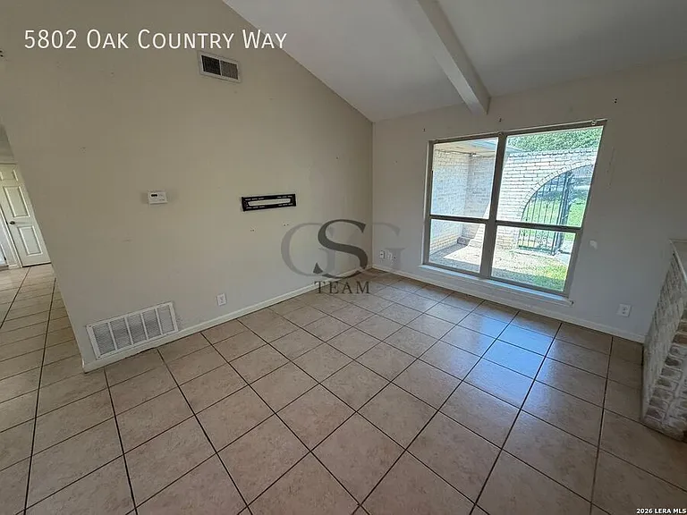 5802 Oak Country Way — Photo 12