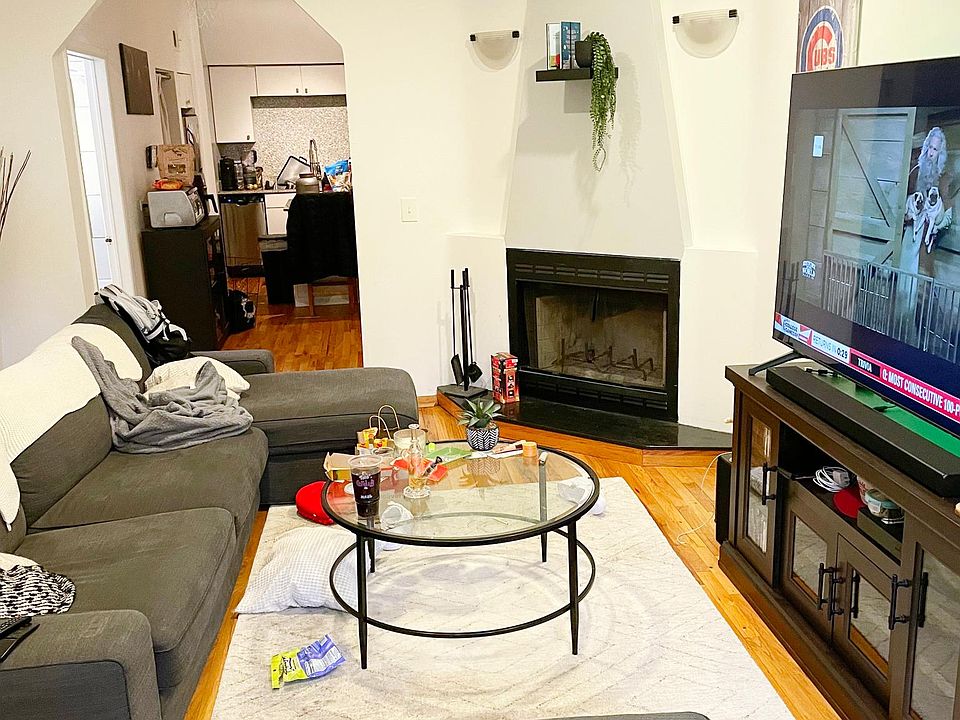 1st image of 1224 W Augusta Blvd #1A