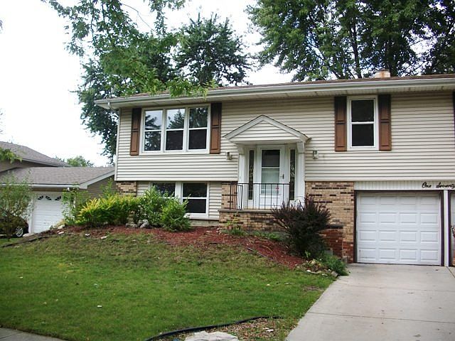 1st image of 177 N Lancaster Dr