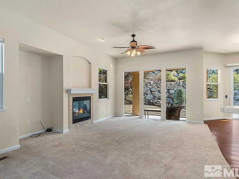 2815 Albazano Dr — Photo 3