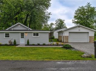 1434 Mohawk Dr, Madison, OH 44057