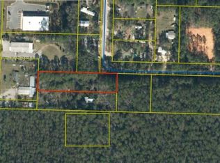 10 Mallet Rd, Freeport, FL 32439