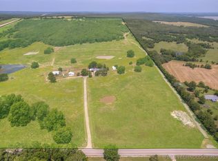 13440 Mulberry Rd, Henryetta, OK 74437