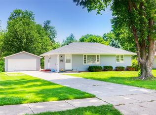 1435 18th St, West Des Moines, IA 50265