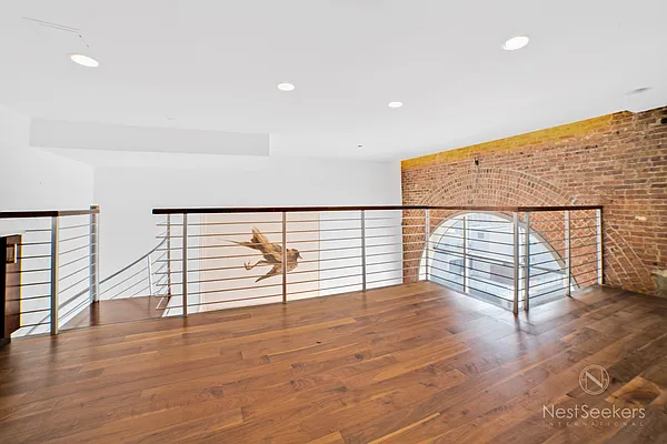 Rented by Nest Seekers International | media 16