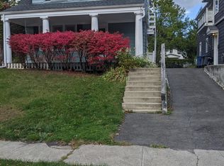 899 Mercer St, Albany, NY 12208