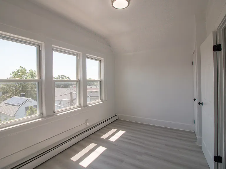 221 Silver Ave #3 — Photo 3