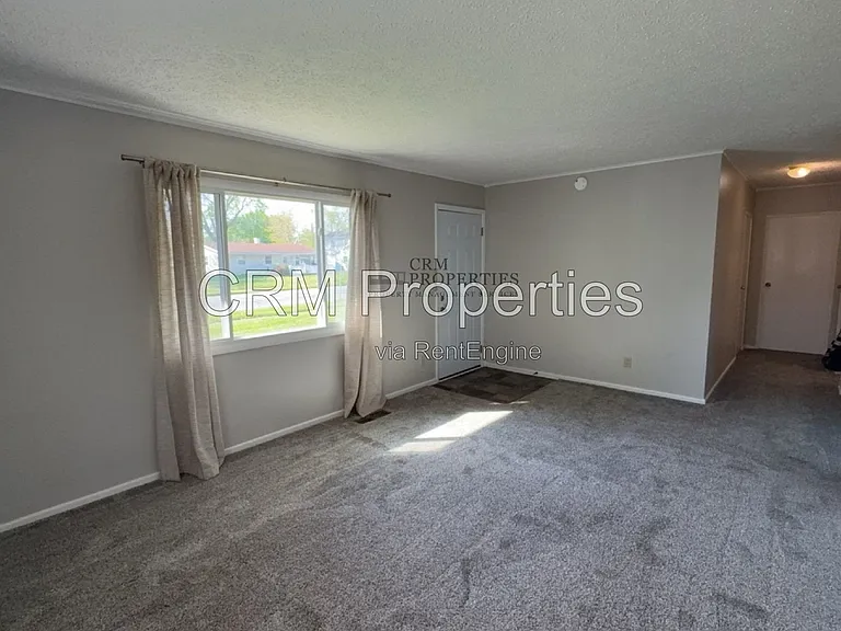 5001 Arrowhead Blvd — Photo 3