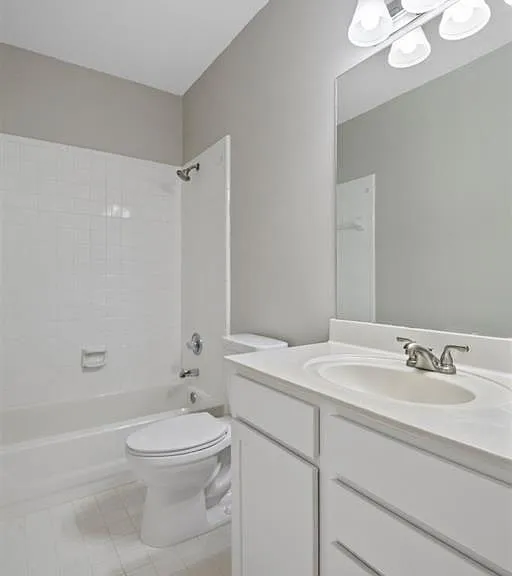 4735 Dartmoor Ln — Photo 11