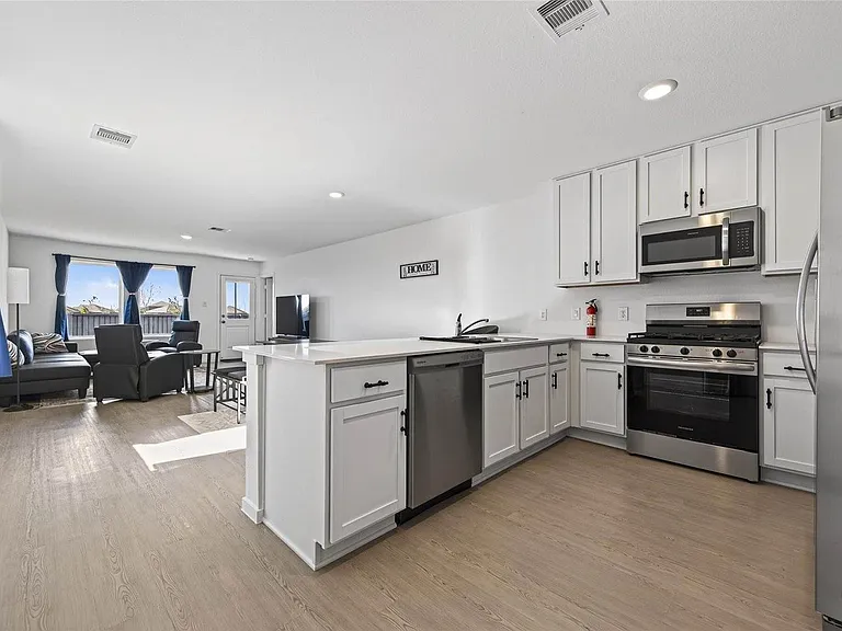28923 Great Canyon Dr — Photo 10
