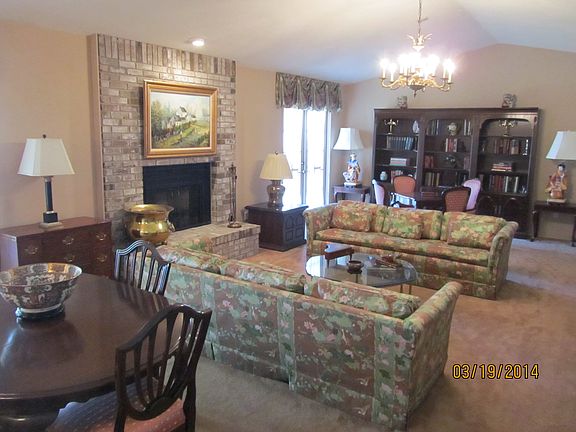 4th image of 5 Red Bud Ln