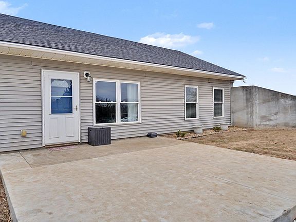 5th image of 13271 23rd St