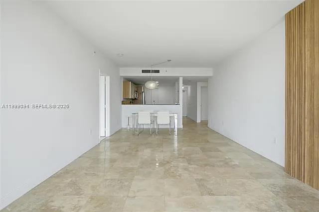 6305 Indian Creek Dr #5D — Photo 7