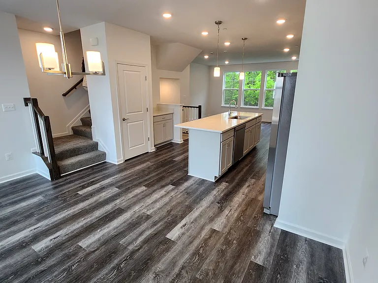 5914 Monk Ave — Photo 14