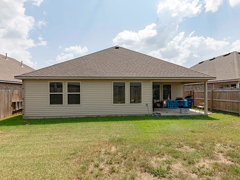 102 Border Ct — Photo 14