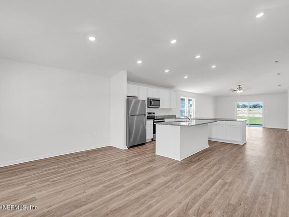 5th image of 3276 MISSION OAK Place